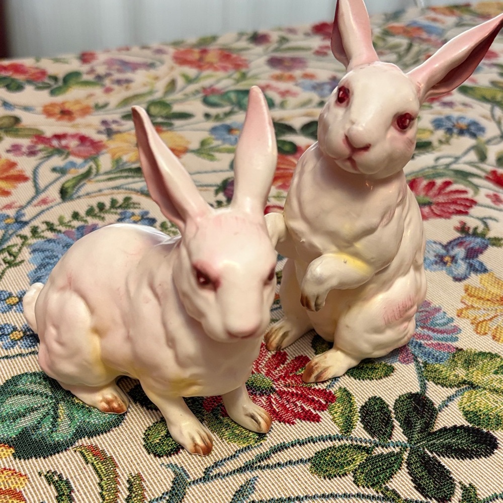Vintage Lefton Japan Ceramic Rabbit Figurine Pair